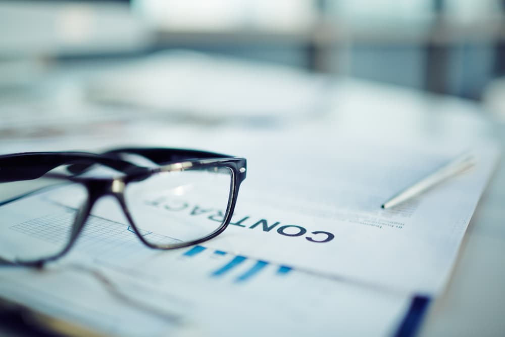 Tranh chấp hợp đồng thương mại